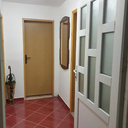 Kod Nane Cane דירה *